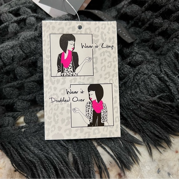 NWT Steve Madden Super Soft Ombré Muffler Multifunctional Wrap Scarf - Picture 6 of 10